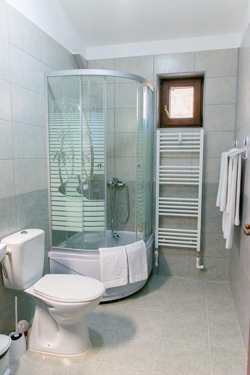 Pensiunea Casa Florela Capusu Mic Экстерьер фото